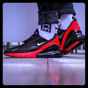 NEW NIKE AIR MAX 270